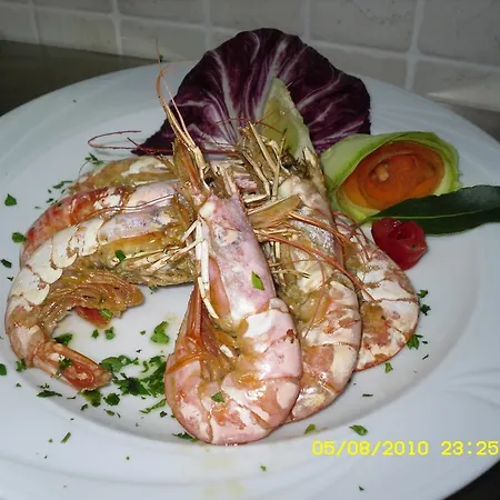 Punto Di Ristoro Uttolo بوناي